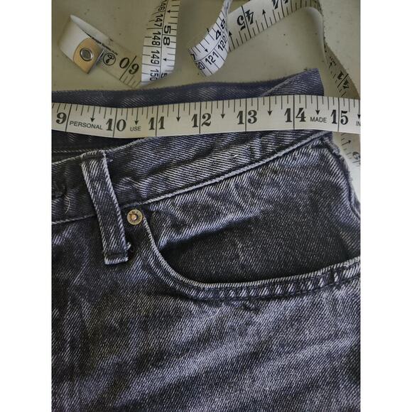 Abercrombie and Fitch Mid Rise Boyfriend short black wash sz 4/27 beach rodeo - Picture 7 of 9